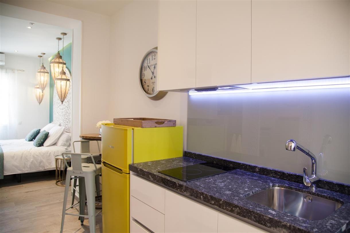Apartamento Luna - Solo Adultos Madrid Exterior foto